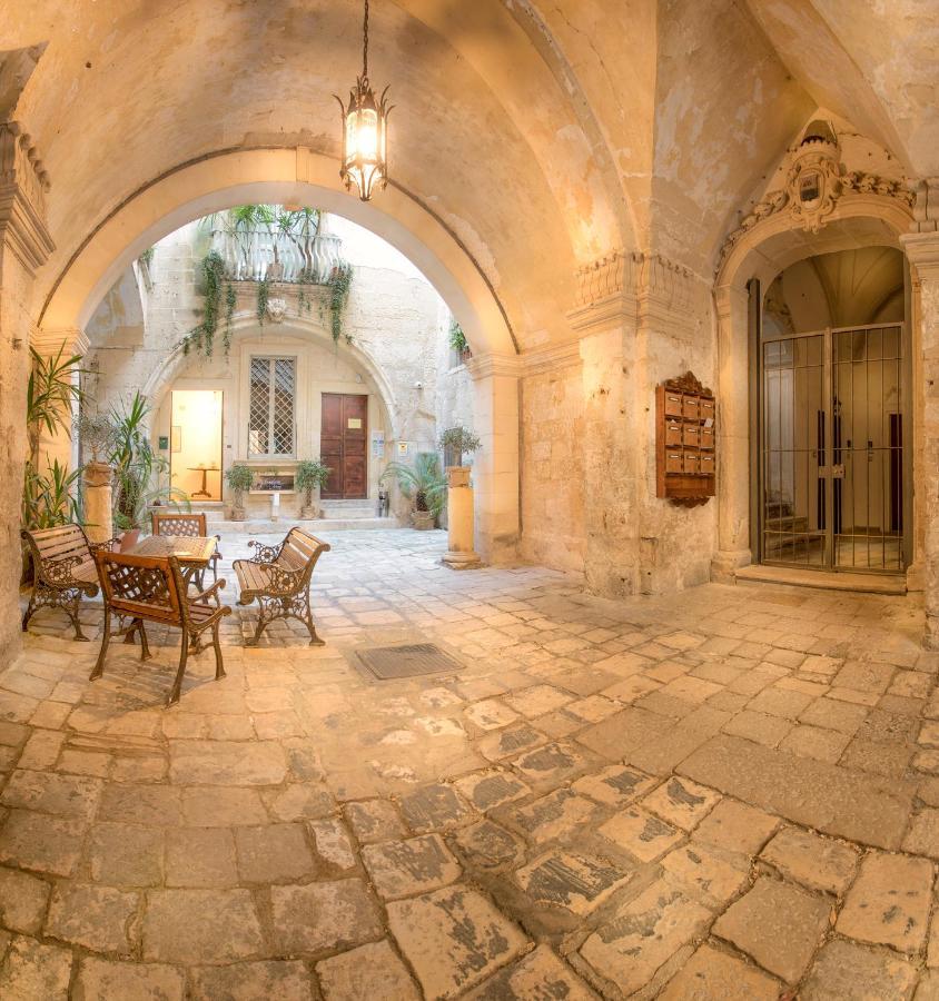Forleo Historic Apartments - Treb Collection Лечче Экстерьер фото